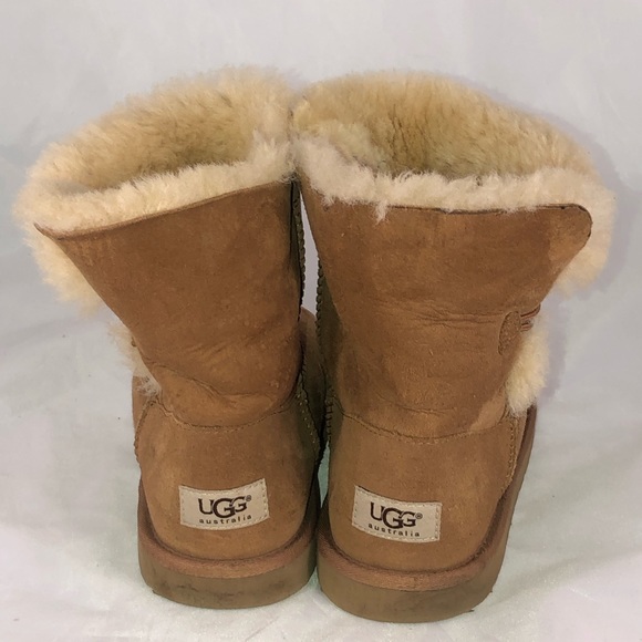 UGG Tan Suede Women’s Booties Size 6 - Picture 4 of 11